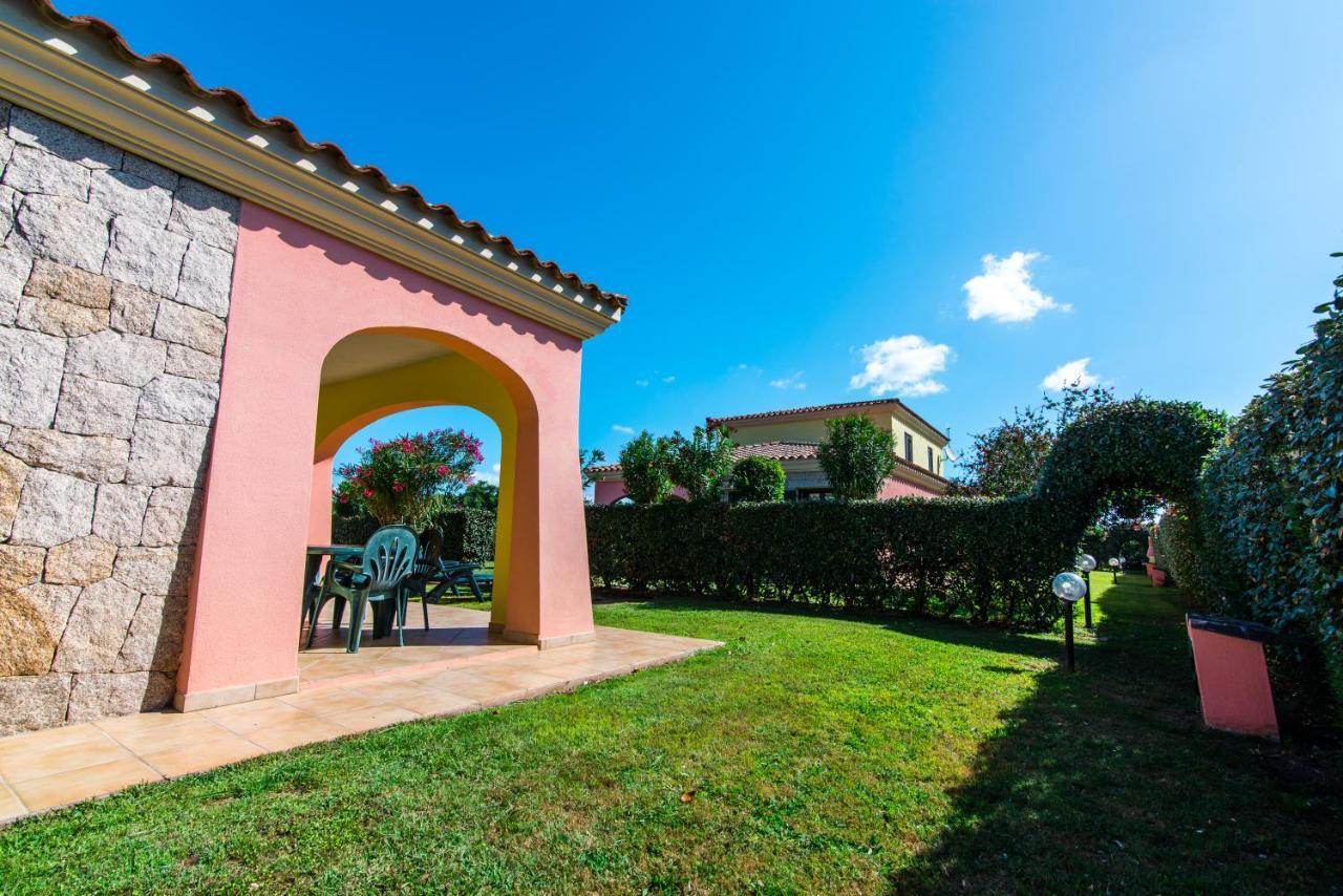 Residence Sardegnasummer Li Cuppulati San Teodoro  Exterior photo
